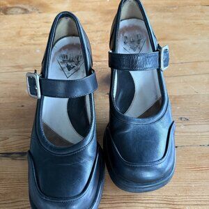 Fluevog low heeled mary jane with flared heel